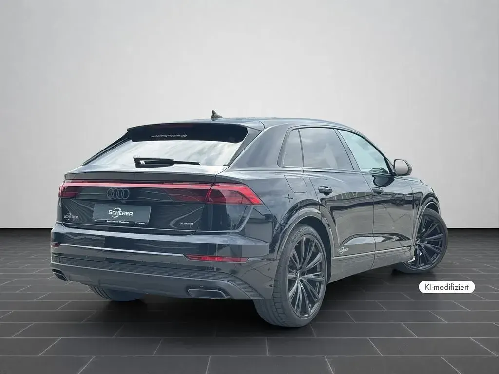 Gebraucht Audi Q8 Sport 286 PS (210 kW) 2025 Schwarz SUV