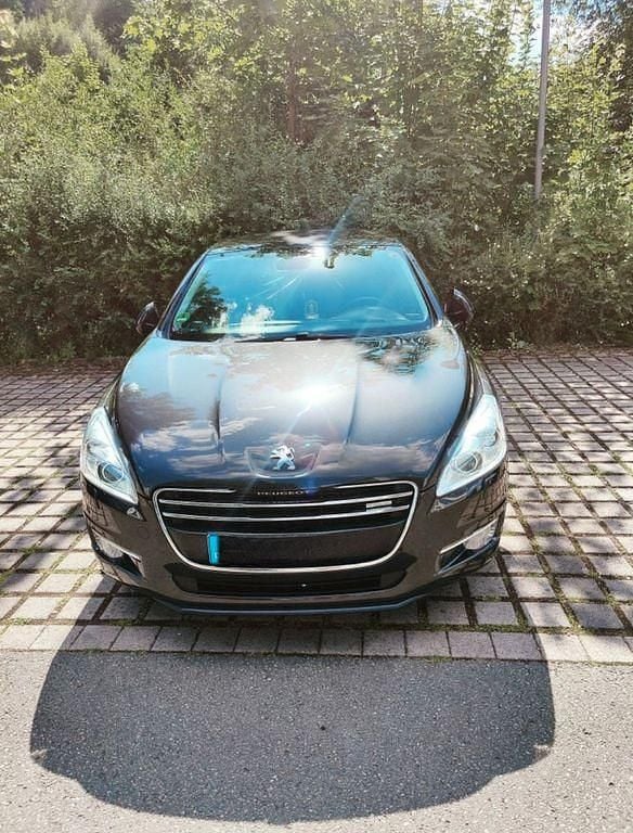 Schwarz Gebraucht 2012 Peugeot 508 Active Limousine | 6.399 € (Fairer Preis) - Bild 1/4