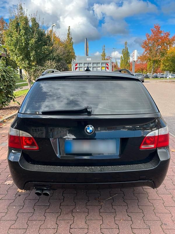 Gebraucht BMW 530 M Sport 231 PS (169 kW) 2006 Schwarz Kombi