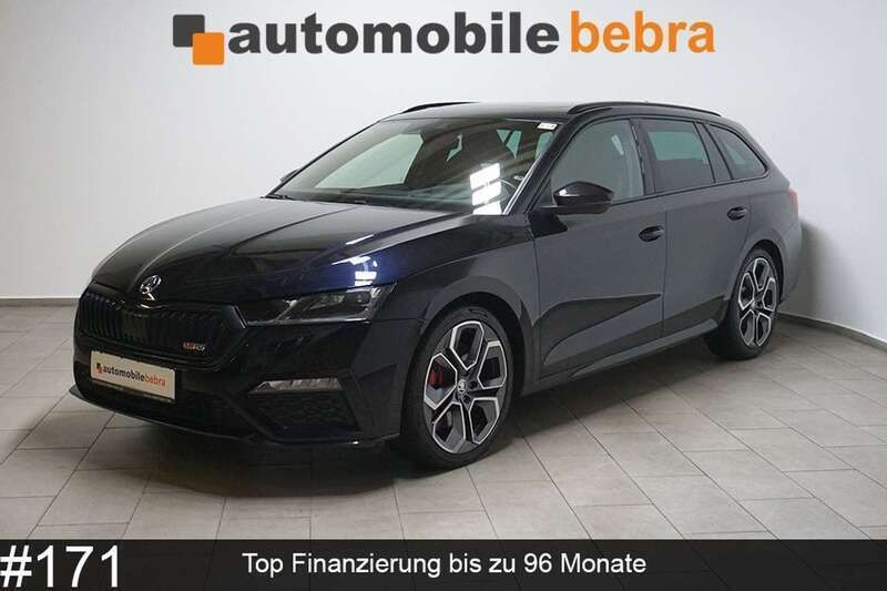Crystal schwarz Gebraucht 2020 Skoda Octavia RS Kombi | 26.990 € (Fairer Preis) - Bild 1/4