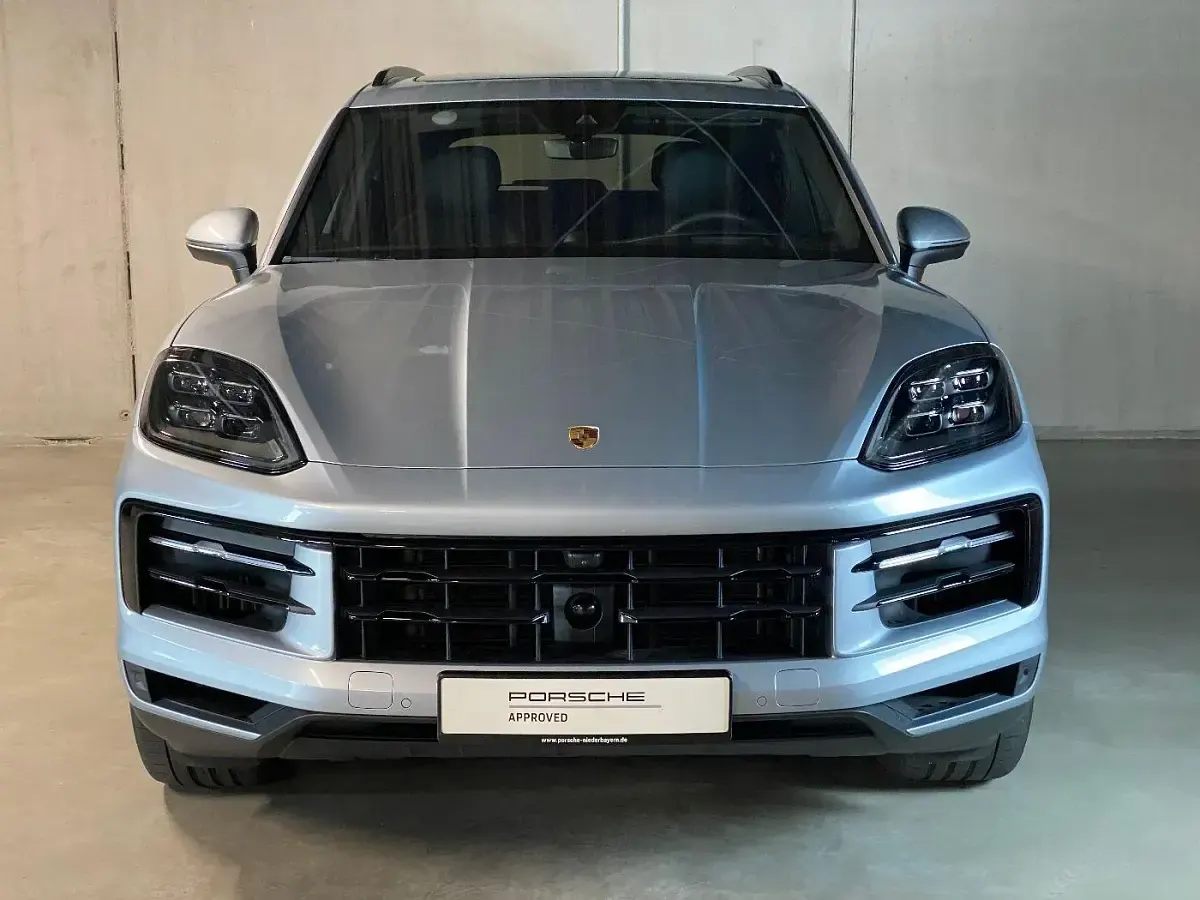 Gebraucht Porsche Cayenne S E-Hybrid 519 PS (381 kW) 2024 Silber SUV