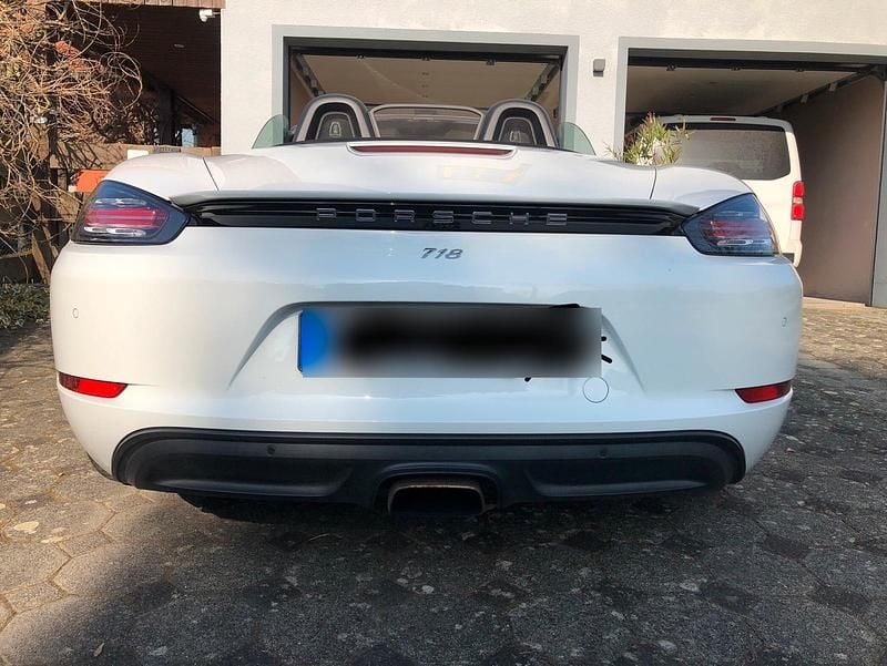 Gebraucht Porsche 718 Boxster 299 PS (219 kW) 2018 Weiß Cabrio