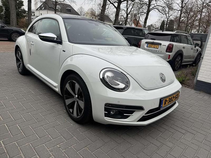 Gebraucht VW Beetle Allstar 150 PS (110 kW) 2017 Weiß Kleinwagen