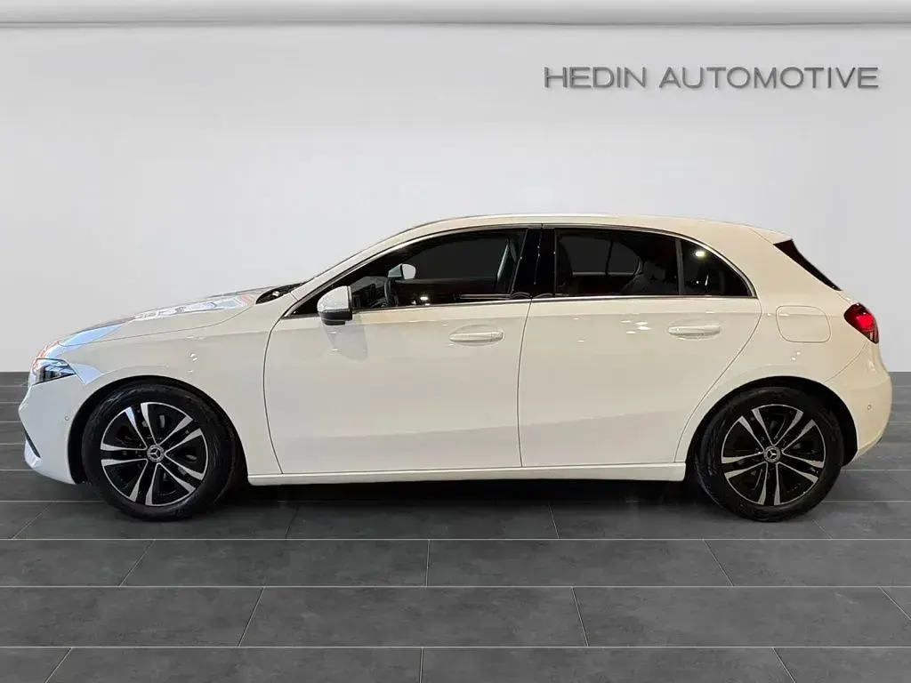 Gebraucht Mercedes A180 Progressive 116 PS (85 kW) 2025 Weiß Limousine