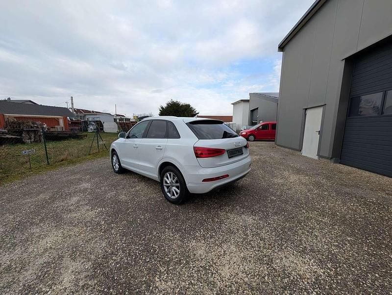 Gebraucht Audi Q3 170 PS (125 kW) 2012 Gletscherweiss metallic SUV