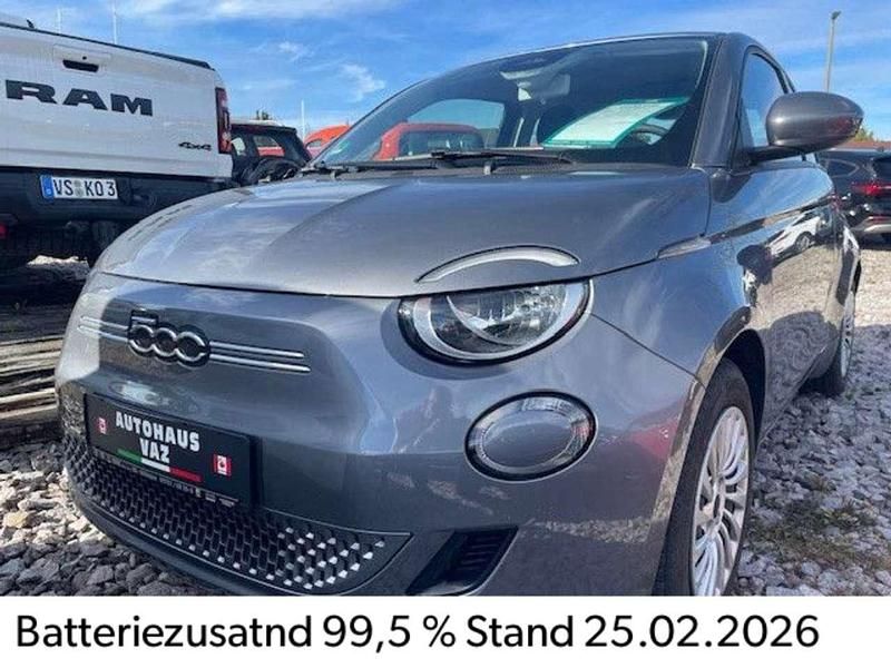 Gebraucht Fiat 500e 86 kW (118 PS) 2023 Colore esterno (mineral grau) Kleinwagen