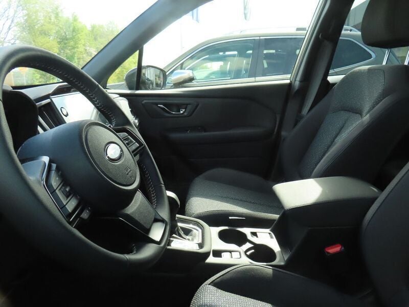 Gebraucht Subaru Forester 136 PS (100 kW) 2025 Beige SUV