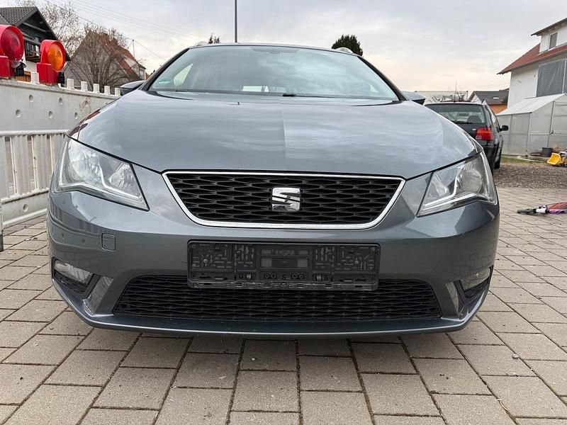 Gebraucht Seat Leon ST 105 PS (77 kW) 2015 Grau Kombi