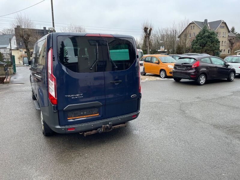 Gebraucht Ford Transit Trend 125 PS (91 kW) 2015 Blazerblau Kombi