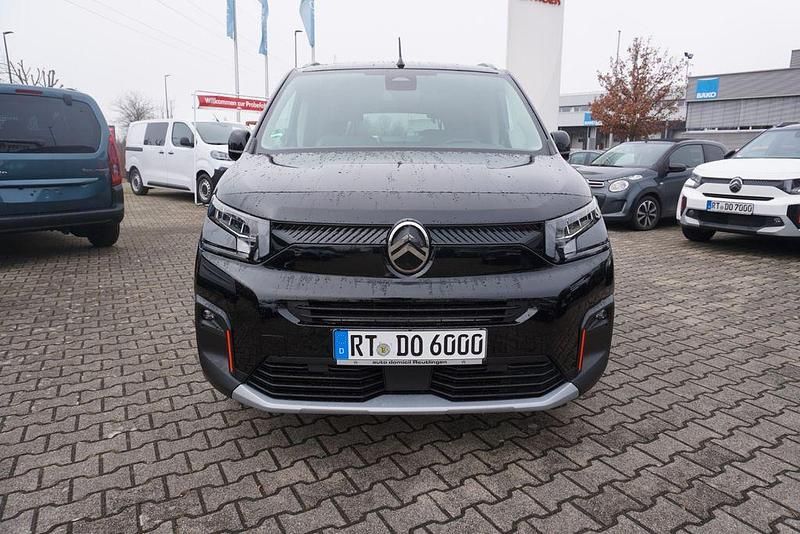 Gebraucht Citroën Berlingo 131 PS (96 kW) 2026 Schwarz Van / Kleinbus