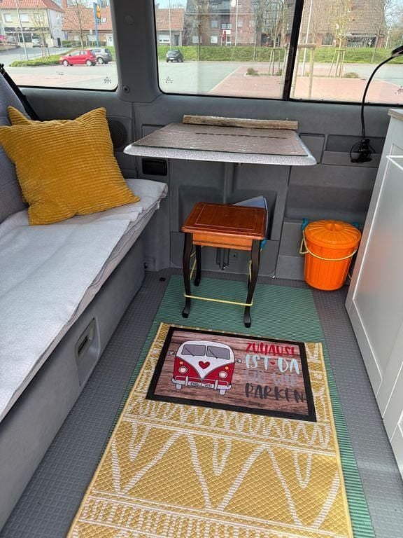 Usado VW Multivan 110 HP (80 kW) 1995 Verde Monovolume