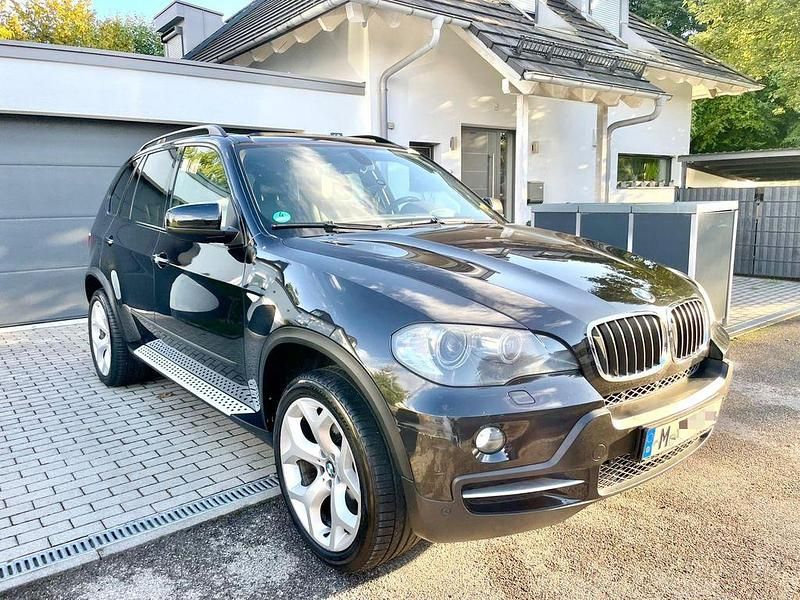 Schwarz Gebraucht 2010 BMW X5 Shadowline SUV | 7.900 € (Superpreis) - Bild 1/4