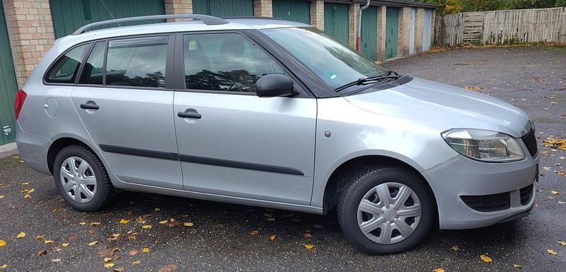 Gebraucht 2011 Skoda Fabia Special Kombi | 1.800 € (Superpreis) - Bild 1/2