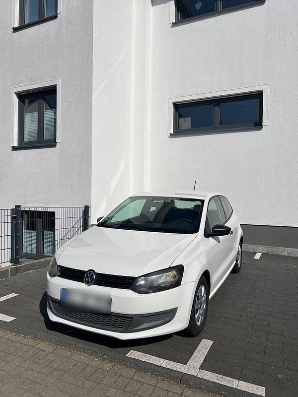 Second-hand VW Polo 60 CP (44 kW) 2010 Alb Hatchback