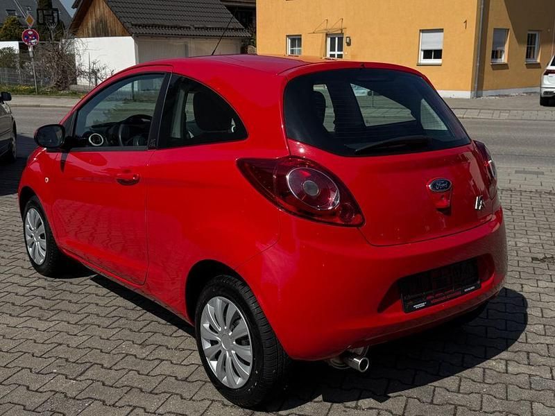 Second-hand Ford Ka 69 CP (50 kW) 2014 Roșu Hatchback