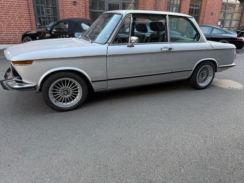 Gebraucht BMW 2002 Performance 131 PS (96 kW) 1975 Silber Limousine