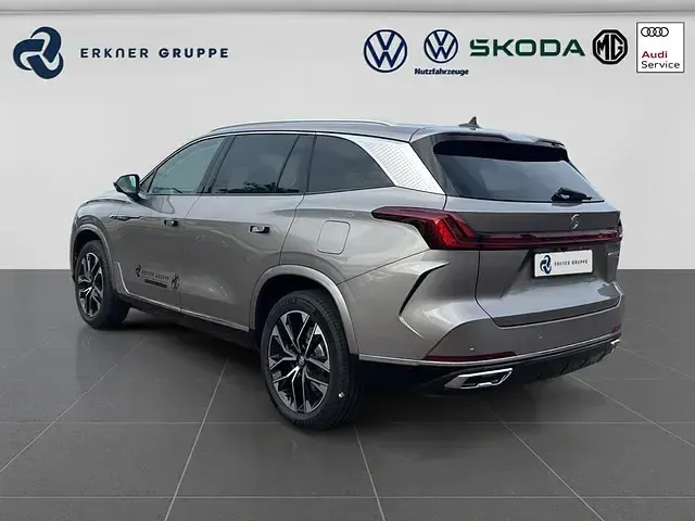 Gebraucht MG MGS9 299 PS (219 kW) 2026 Sterling silver SUV