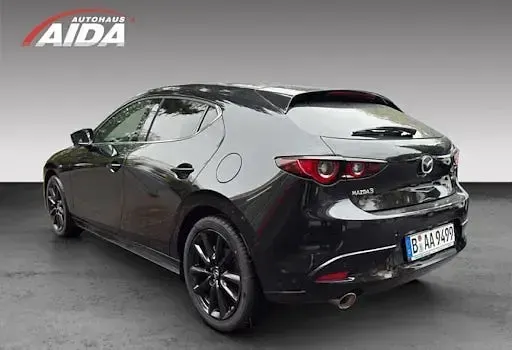 Nowe Mazda 3 Nagisa 186 KM (136 kW) 2025 Czarny Sedan/Limuzyna