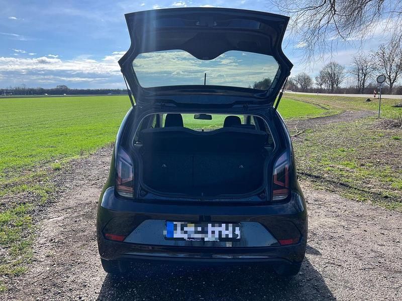 Gebraucht VW e-up! Active 61 kW (83 PS) 2021 Schwarz Kleinwagen