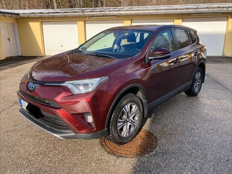 Gebraucht Toyota RAV4 Hybrid Edition-S 197 PS (144 kW) 2016 Rot SUV