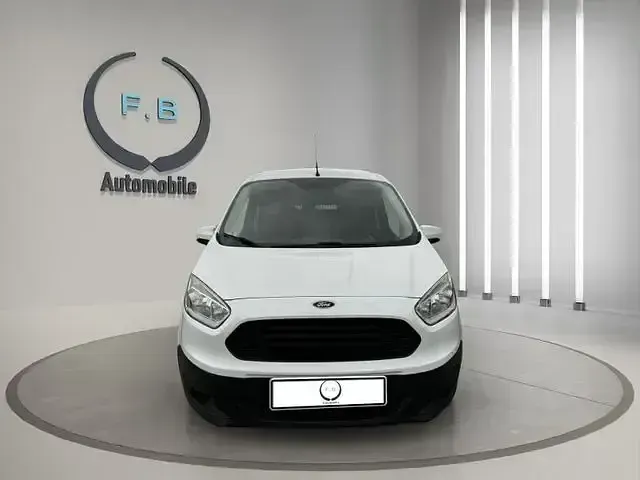 Gebraucht Ford Transit 121 PS (88 kW) 2018 Frostweiß Limousine