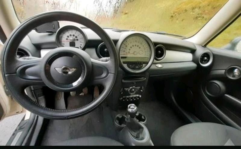 Second-hand Mini ONE 75 CP (55 kW) 2012 Alb Hatchback