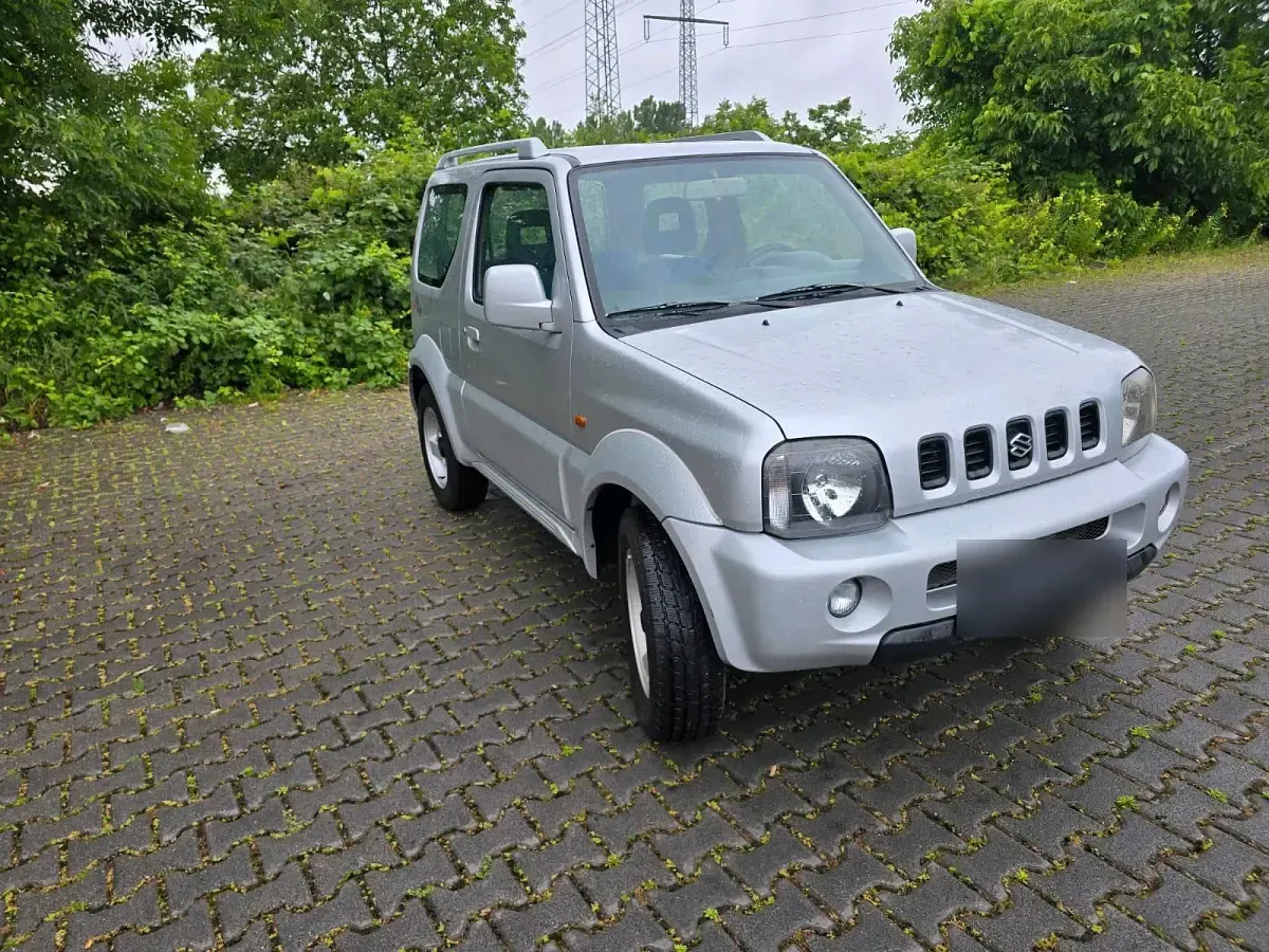 Gebraucht Suzuki Jimny 82 PS (60 kW) 2003 Silber SUV