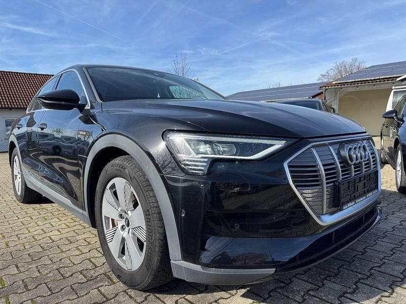 Schwarz Gebraucht 2022 Audi e-tron Sportback SUV | 28.990 € (Superpreis) - Bild 1/4