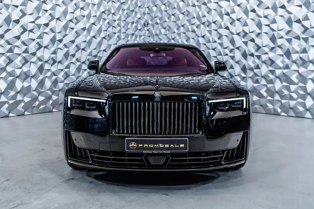 Gebraucht Rolls Royce Ghost 600 PS (441 kW) 2025 Schwarz Limousine