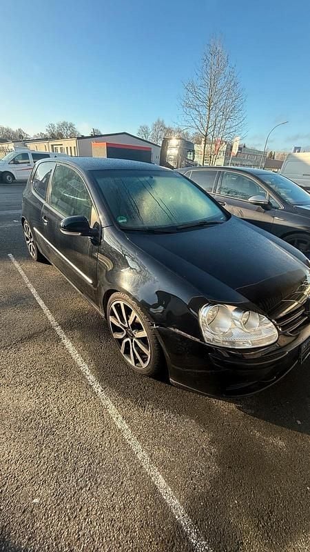 Gebraucht VW Golf IV 90 PS (66 kW) 2005 Schwarz Limousine