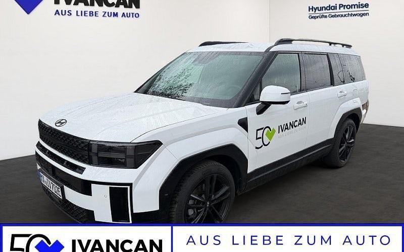Creamy white Gebraucht 2024 Hyundai Santa Fe Blackline SUV | 51.490 € - Bild 1/4