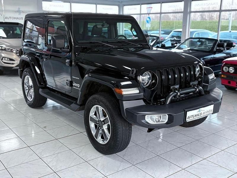 Schwarz Gebraucht 2019 Jeep Wrangler Unlimited Sahara SUV | 39.990 € (Guter Preis) - Bild 1/4
