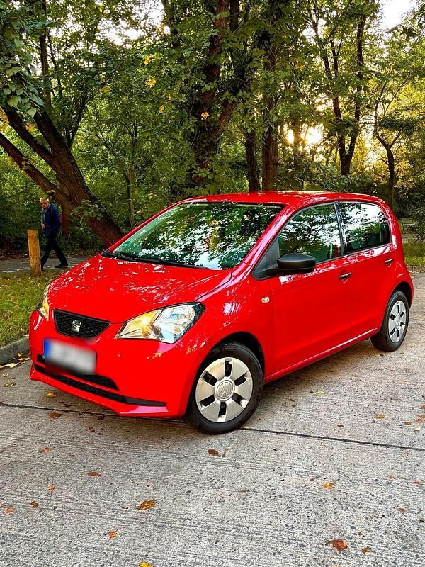Rot Gebraucht 2014 Seat Mii Kleinwagen | 2.500 € (Superpreis) - Bild 1/4