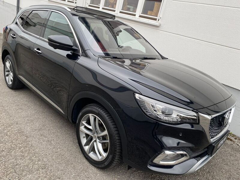 Weiß Gebraucht 2022 MG EHS Luxury SUV | 22.700 € (Etwas zu teuer) - Bild 1/2