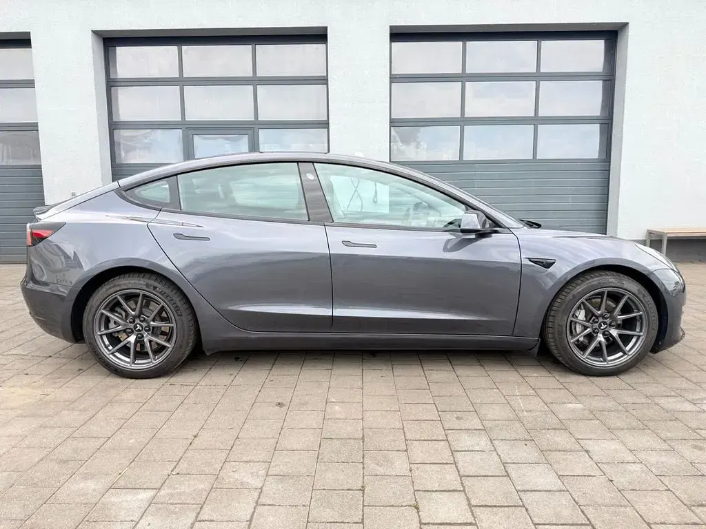 Gebraucht Tesla Model 3 366 kW (498 PS) 2023 Grau Limousine