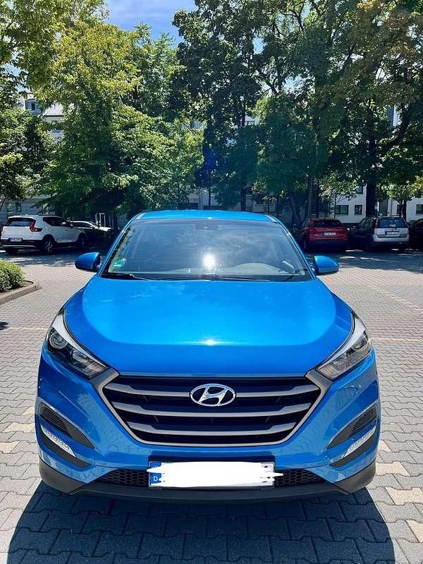 Blau Gebraucht 2017 Hyundai Tucson Classic SUV | 14.500 € (Fairer Preis) - Bild 1/4