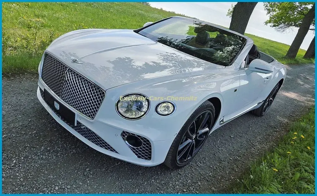 Gebraucht Bentley Continental GT Convertible Mulliner 635 PS (467 kW) 2019 Weiss (metallic) Cabrio