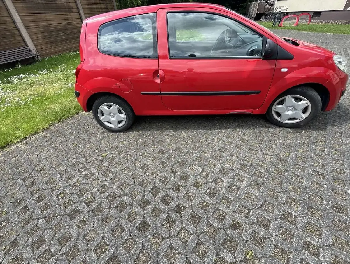 Gebraucht Renault Twingo Authentique 58 PS (42 kW) 2008 Kleinwagen