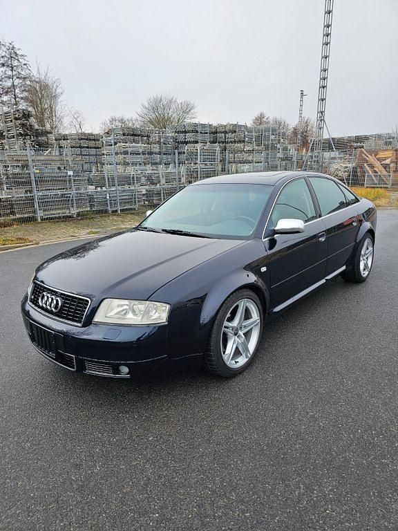 Blau Gebraucht 2002 Audi S6 Sport Limousine | 9.999 € (Etwas zu teuer) - Bild 1/4