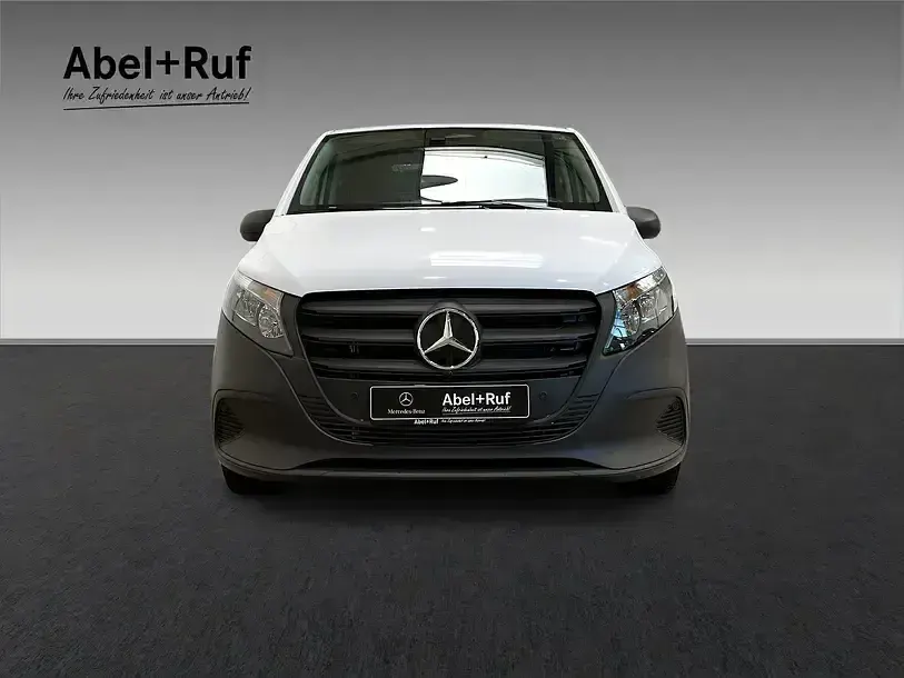 Gebraucht Mercedes Vito 163 PS (119 kW) 2026 Weiß Van