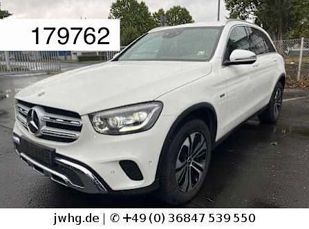 Polarweiss Gebraucht 2020 Mercedes GLC300e SUV | 27.450 € (Guter Preis) - Bild 1/4