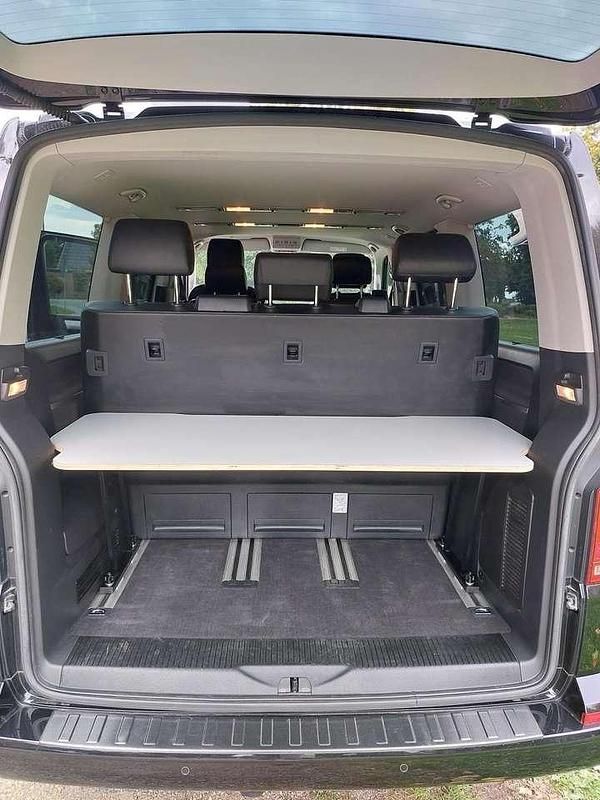 Gebraucht VW T6 Comfortline 150 PS (110 kW) 2018 Schwarz Van