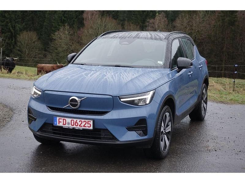 Gebraucht Volvo XC40 Plus 169 kW (231 PS) 2022 Blau SUV