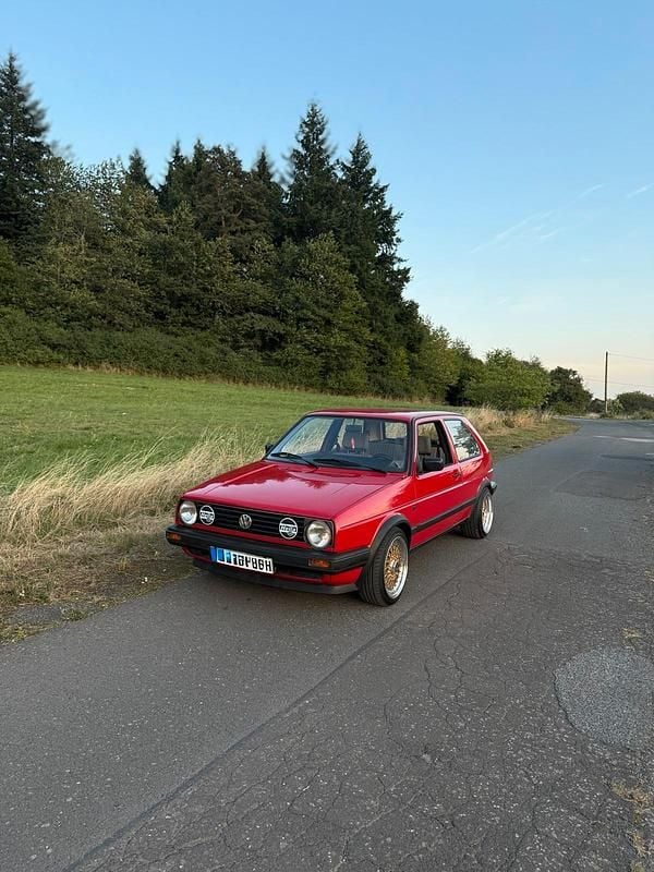 Rot Gebraucht 1988 VW Golf II Kleinwagen | 5.000 € - Bild 1/4