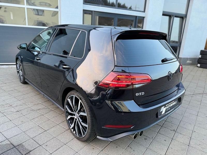 Gebraucht VW Golf VII GTD 184 PS (135 kW) 2018 Schwarz Limousine