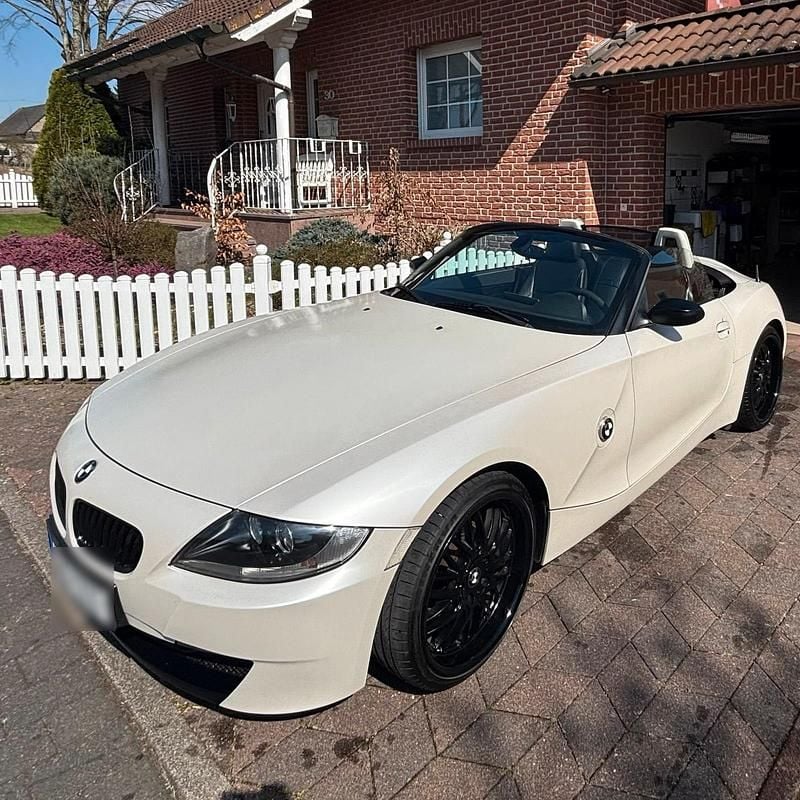 Gebraucht BMW Z4 150 PS (110 kW) 2008 Weiß Cabrio