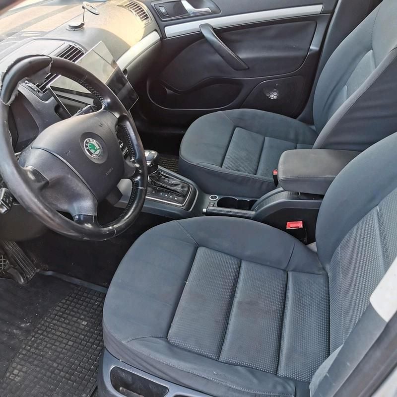 Gebraucht Skoda Octavia 140 PS (102 kW) 2007 Silber Kombi