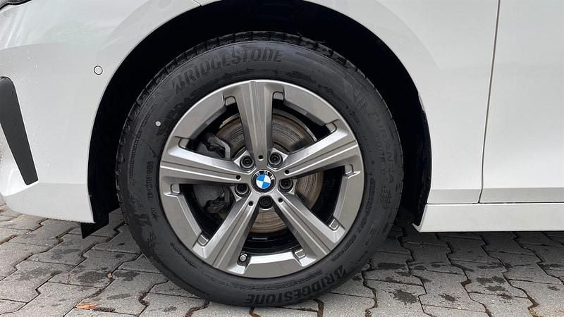 Gebraucht BMW 218 Active Tourer Efficient Dynamics 150 PS (110 kW) 2024 Alpinweiß uni Van / Kleinbus