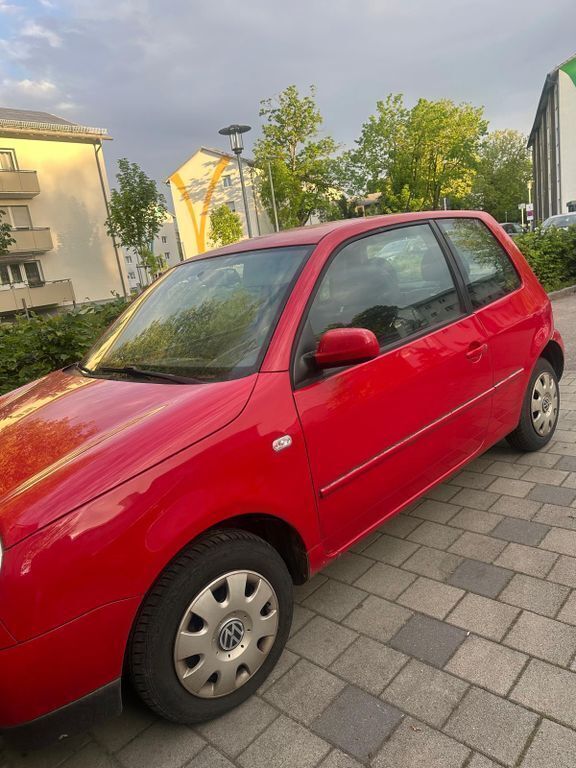 Rot Gebraucht 2003 VW Lupo Basis Kleinwagen | 1.050 € (Fairer Preis) - Bild 1/4