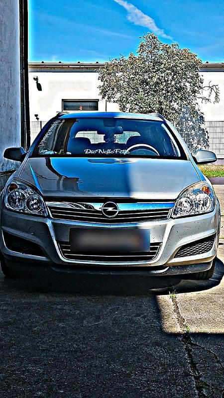 Gebraucht Opel Astra 90 PS (66 kW) 2007 Grau Kombi